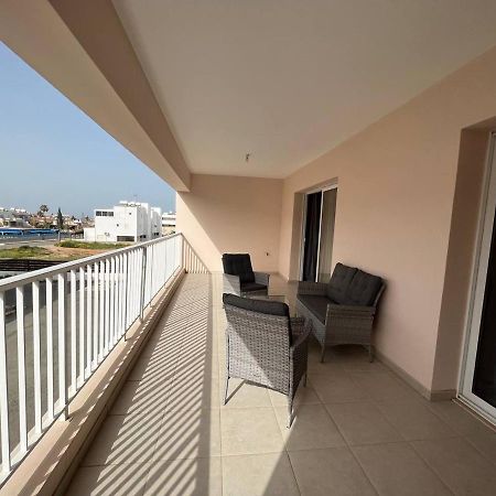 Greek Harmony Apartment พาราลิมนี ภายนอก รูปภาพ