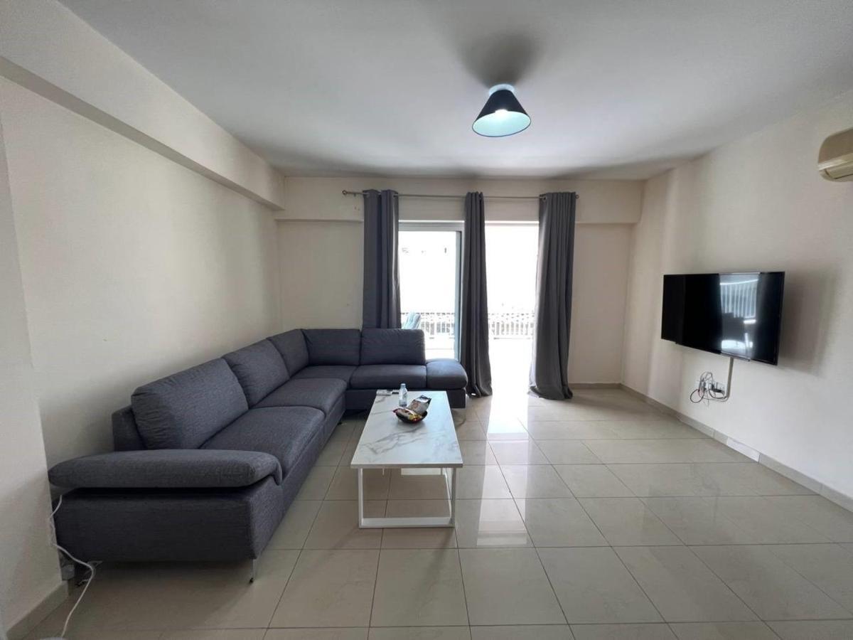 Greek Harmony Apartment พาราลิมนี ภายนอก รูปภาพ